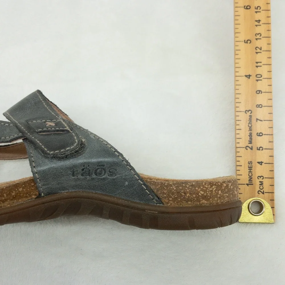 Taos Perfect Sandals Womens 7 Gray Leather Strappy Adjustable Comfort Thong